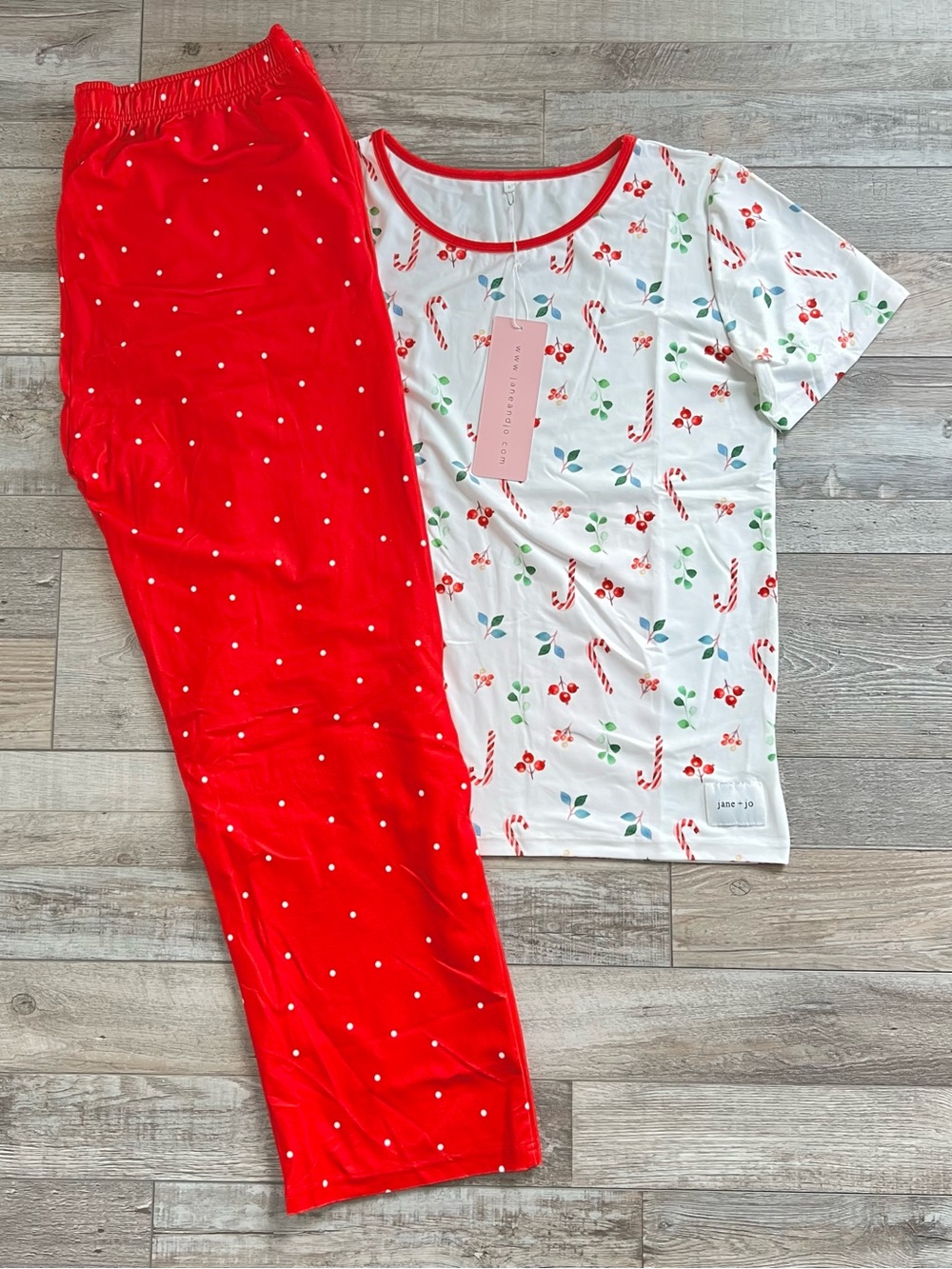 NWT Jane and Jo Adult Unisex 2 Piece Lounge Set in Holly Jolly Floral Size Large